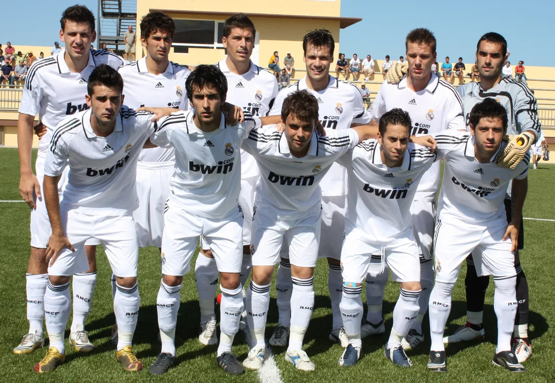 El Castilla perdona ante la Ponferradina y cede un empate por un error individual