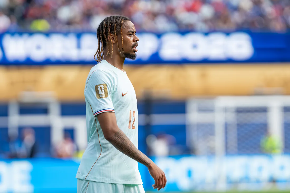 El PSG fija en 140 millones el precio de salida para una posible marcha de Bradley Barcola al Liverpool
