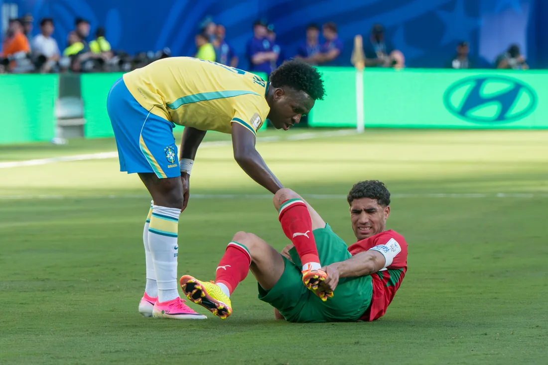 José Mourinho señala el trato recibido por Vinicius Junior en el fútbol español