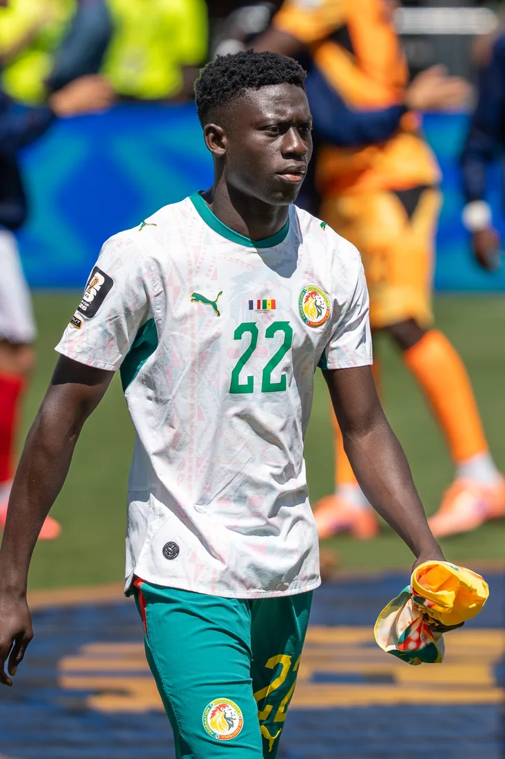 El Bayern Múnich asegura el futuro de Bara Sapoko Ndiaye con un contrato hasta 2031