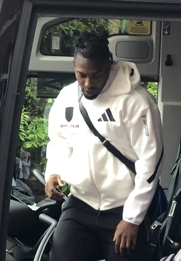 La presentación de Adama Traoré con el Deportivo se viraliza por un error en su discurso