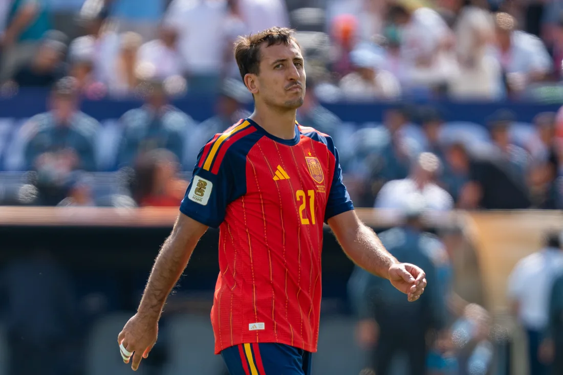 Jokin Aperribay traslada el éxito de Oyarzabal con España al prestigio institucional de la Real Sociedad