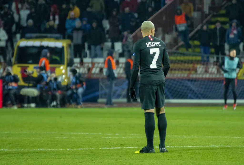 Kylian Mbappé reclama su posición como mejor jugador del mundo en una reciente entrevista