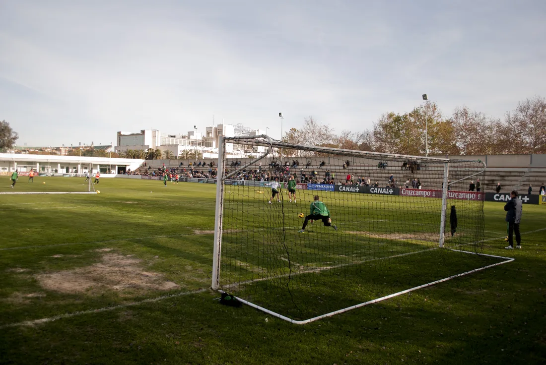 El Real Betis acelera la planificación de su plantilla con movimientos en el mercado