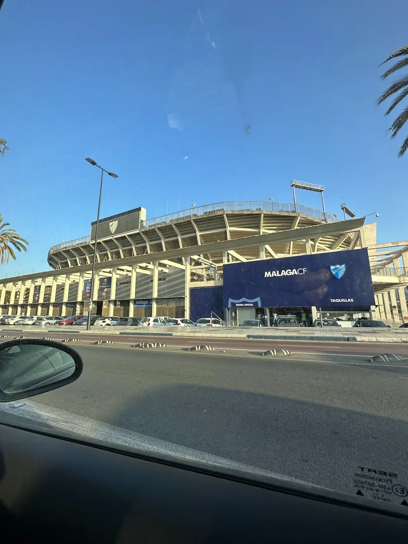 El Málaga CF prioriza la estabilidad financiera ante la ventana de fichajes invernal