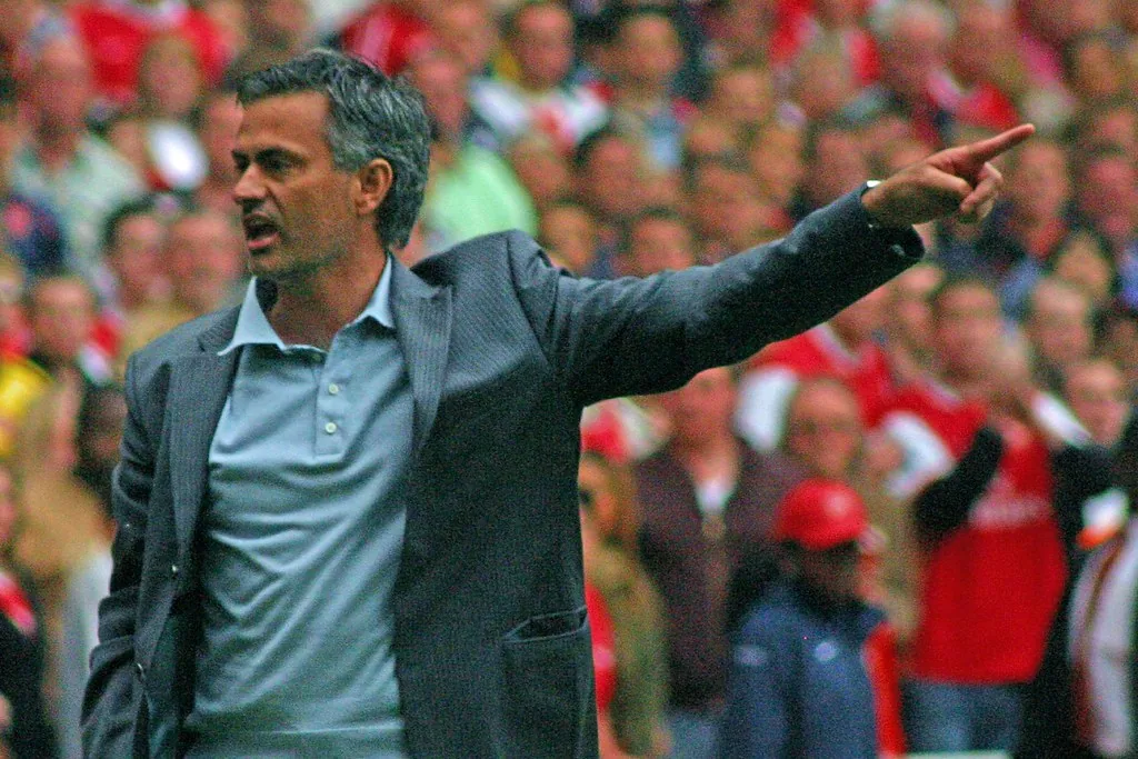 Mourinho prepara una revolución táctica en el once del Real Madrid para visitar al Elche