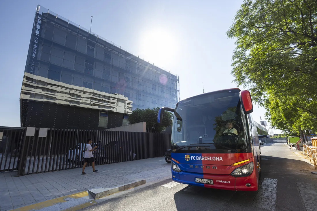 El Barcelona perfila un once de máxima competitividad para consolidar su liderato ante el Rayo Vallecano