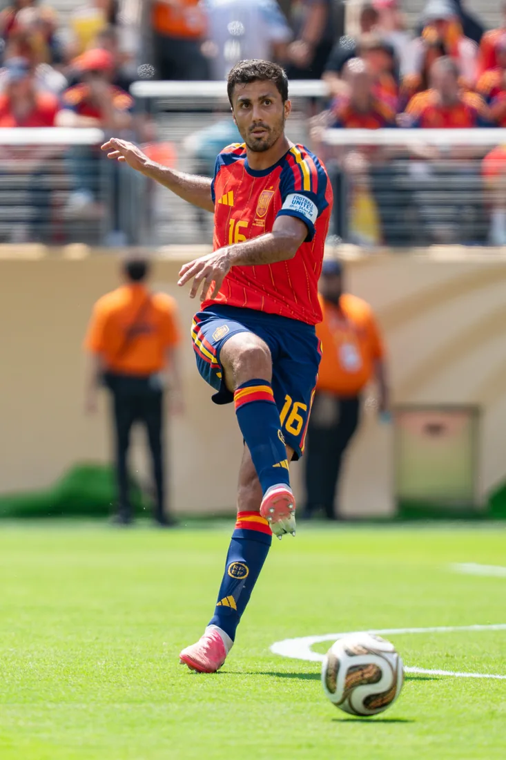Rodri Hernández ficha por el FC Barcelona para las próximas cuatro temporadas