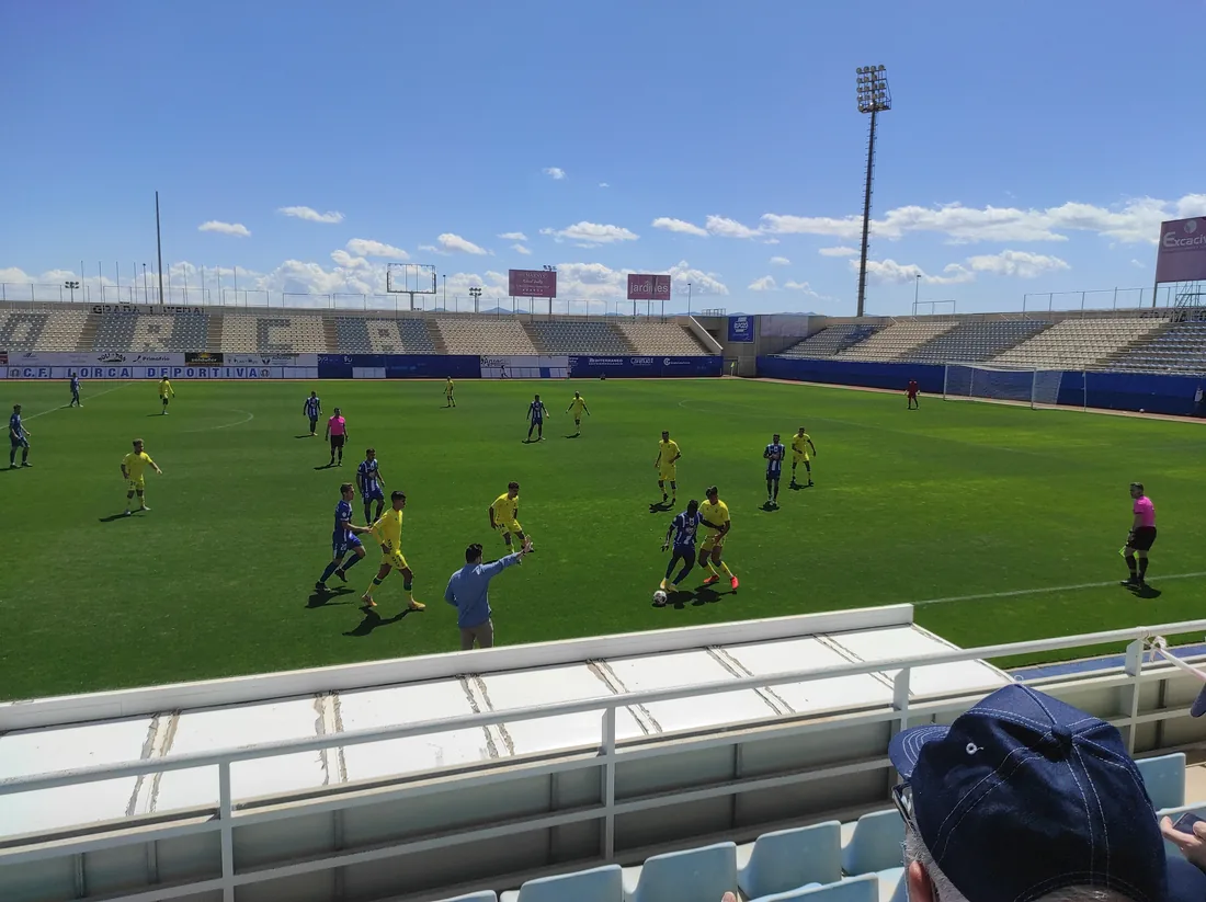 La UD Las Palmas se impone al Albacete en un duelo marcado por la eficacia ofensiva