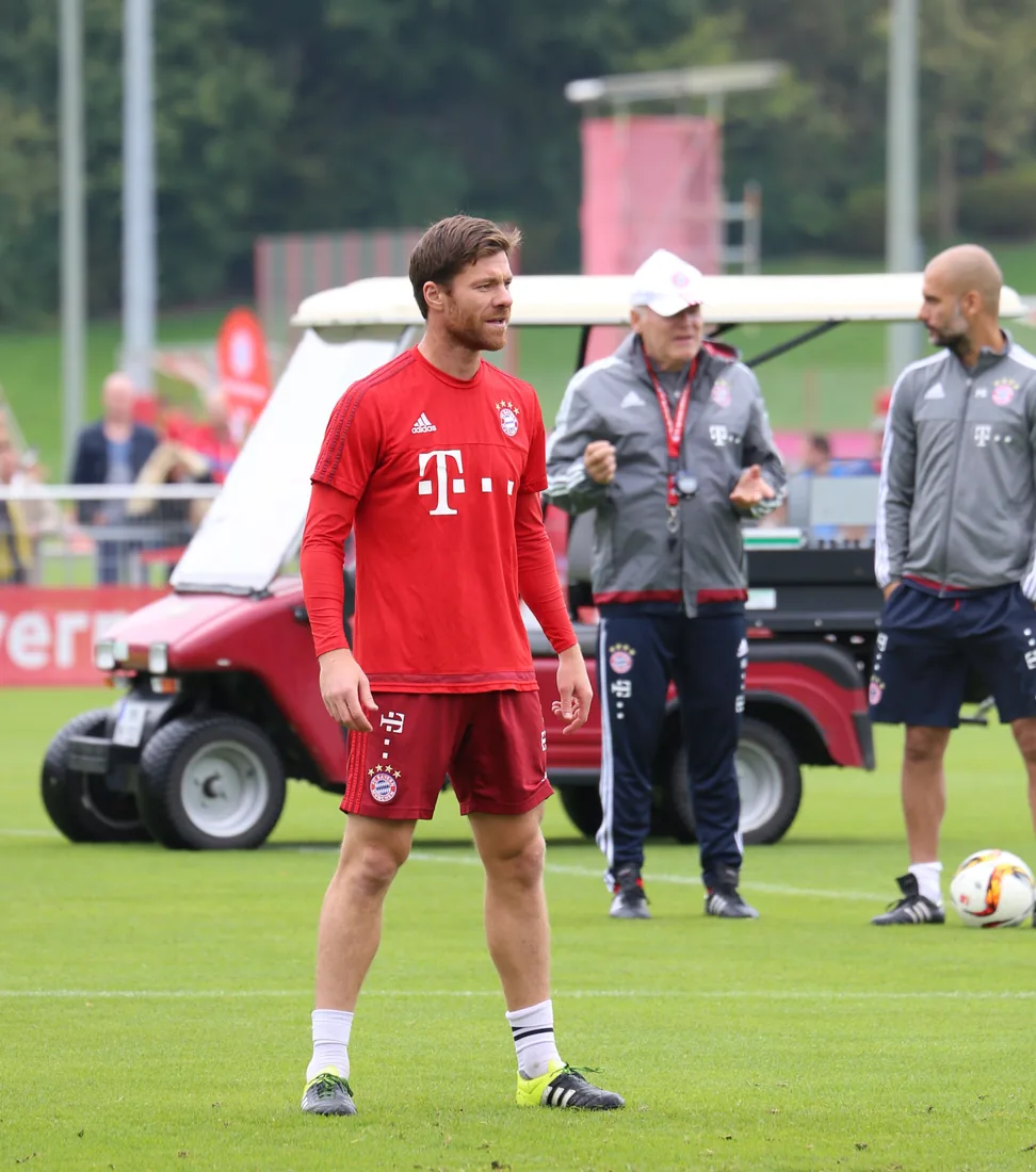 Xabi Alonso respalda la actitud de Enzo Fernández tras los últimos entrenamientos
