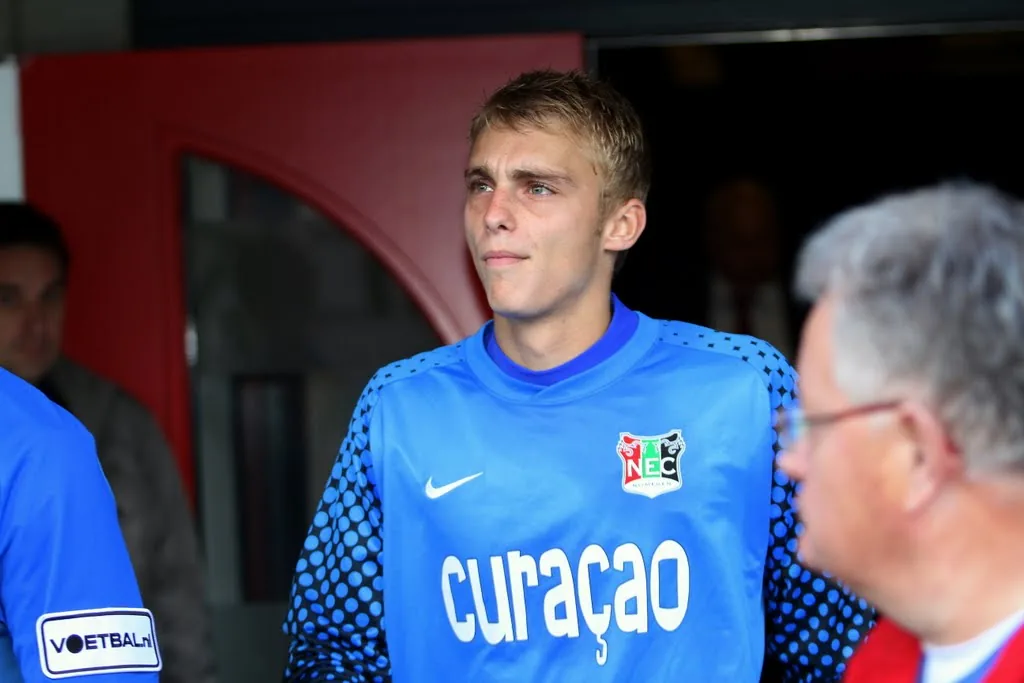 Jasper Cillessen será baja en Las Palmas tras ser operado por un choque fortuito