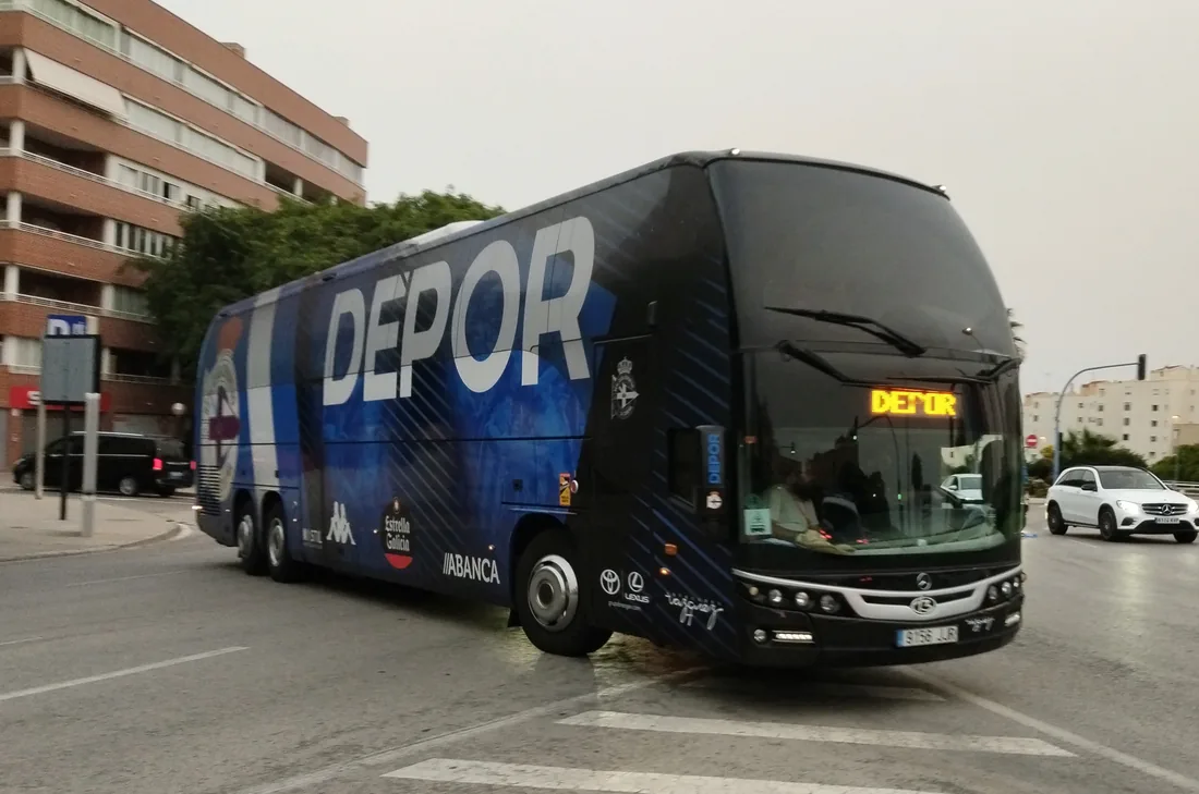 El deportivismo confía en Riazor: la comunidad de INVICTO.VIP se vuelca con el Dépor