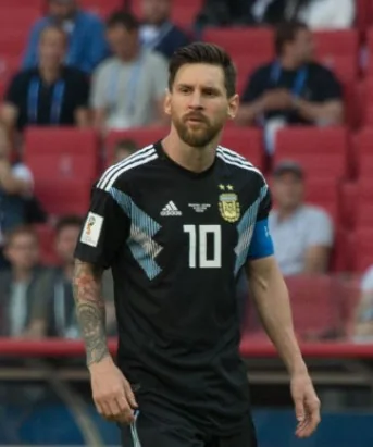 Lionel Messi anuncia su retirada definitiva de la selección argentina